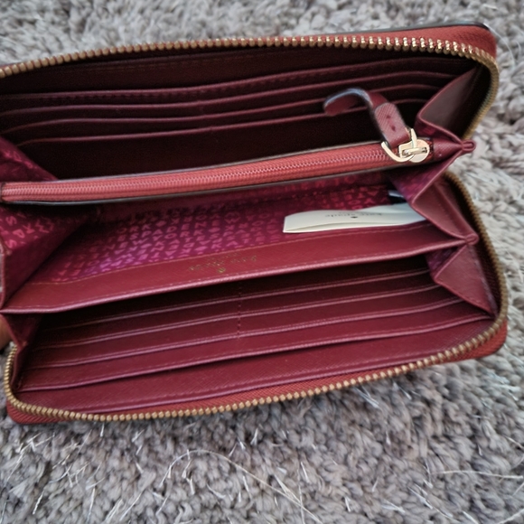 Kate Spade - Picture 10 of 12